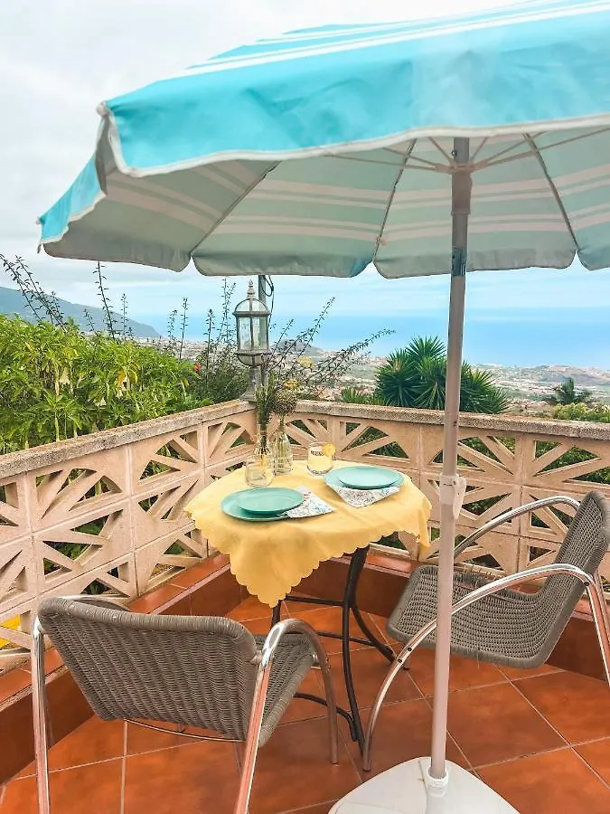 Apartment With Huge Deck Nestled In Marvelous Gardens - Nidos La Orotava