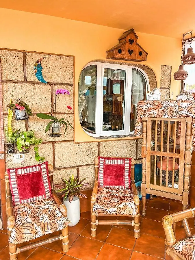 Apartment With Huge Deck Nestled In Marvelous Gardens - Nidos La Orotava