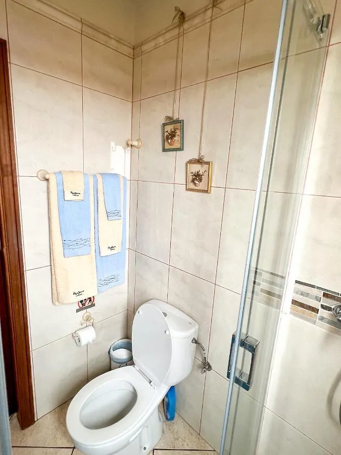 Apartment With Huge Deck Nestled In Marvelous Gardens - Nidos La Orotava